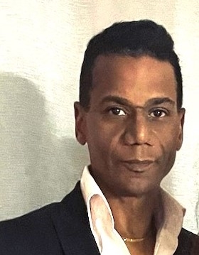 David, photographe et responsable communication VELA Conciergerie au Barcarès